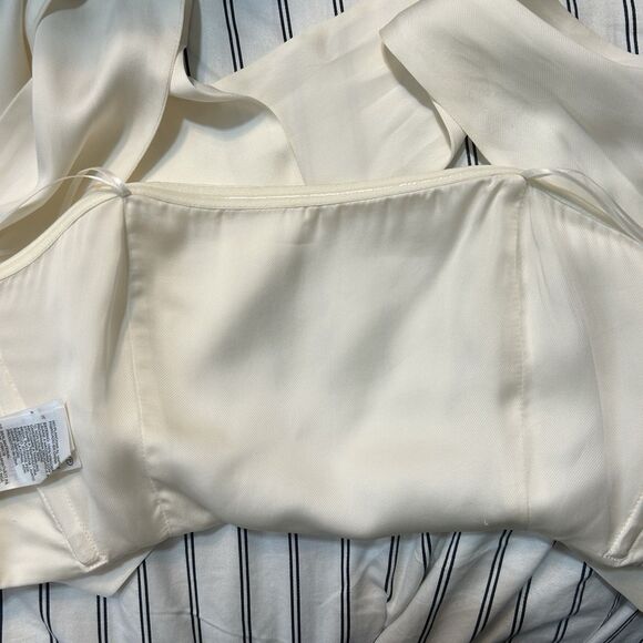 Reiss Cropped Halter Wrap Occasion Top in White Size 4 $170 - Picture 9 of 9